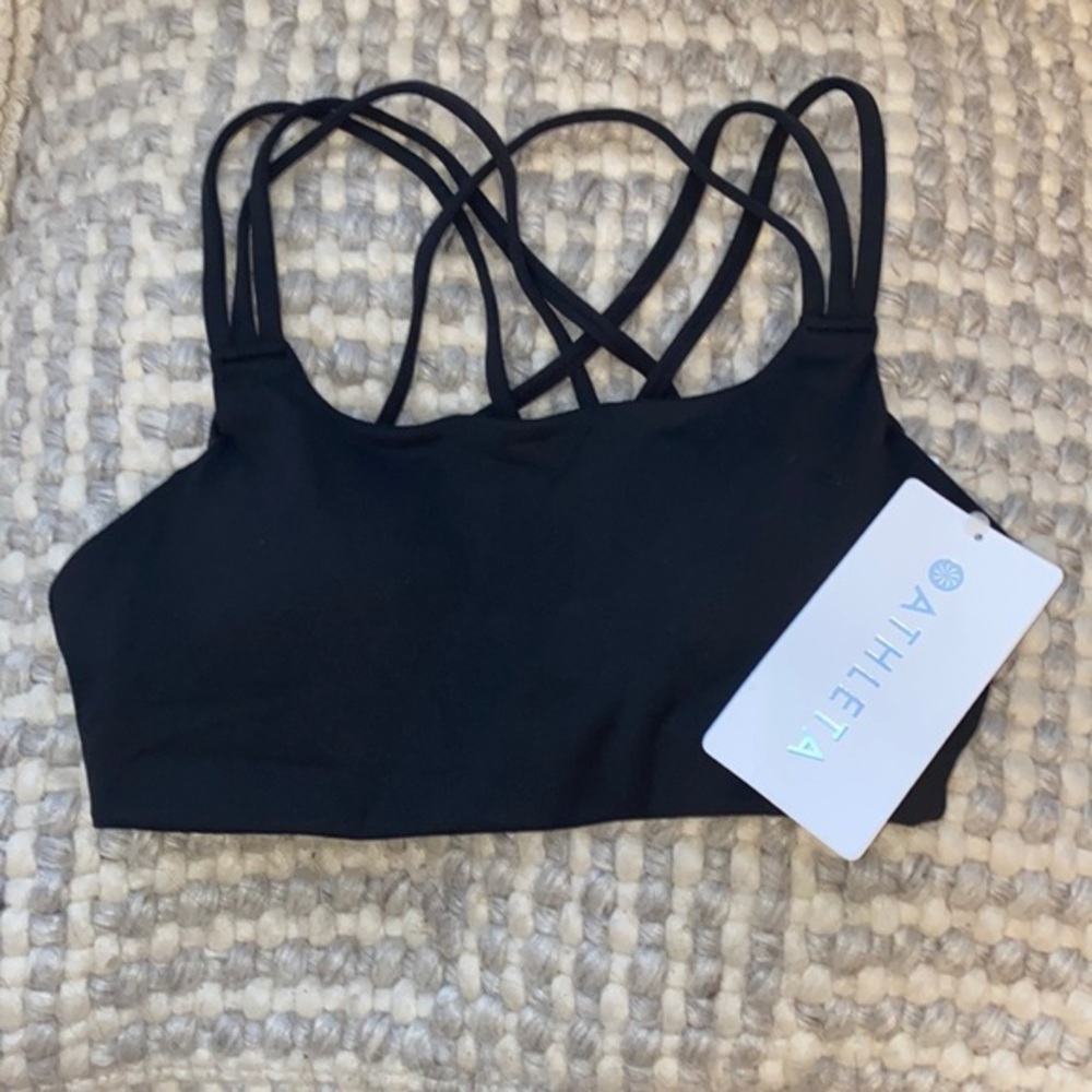 NWT Athleta hyper focused bra in black